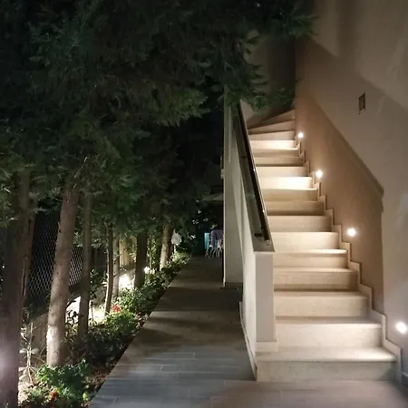 Perla Apartment *